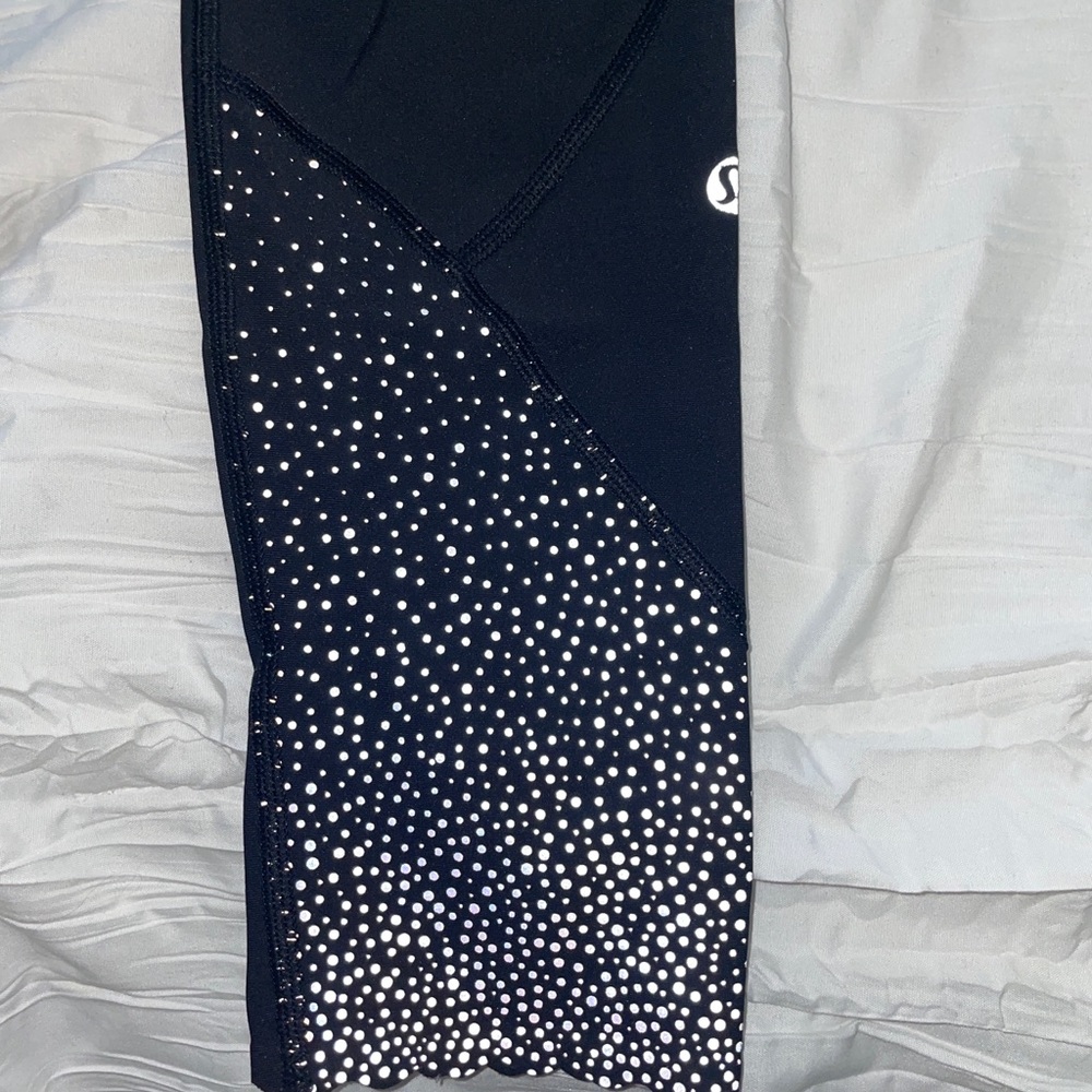 Lululemon reflective leggings
